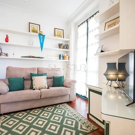 Pelayo 2 Apartament *